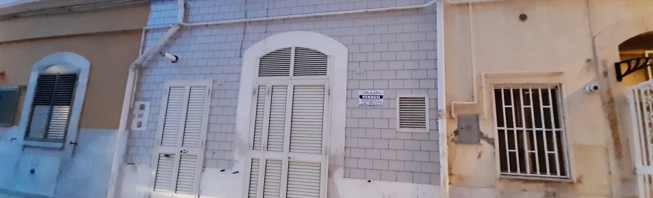 Trinitapoli Via Trento Piano Terra Indipendente